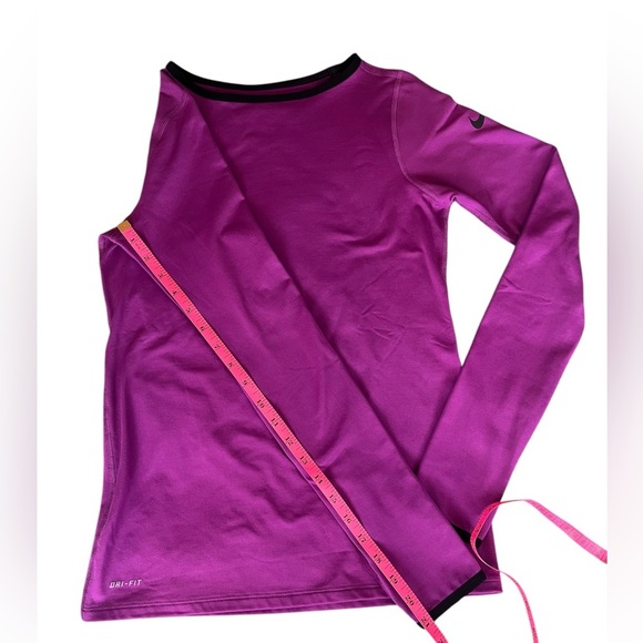 Girls Nike Pro Fleece Lined Compression Activewear Shirt in Purple Size XL - Picture 6 of 8